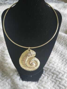 Gold Nautilus Shell Pendant Choker Necklace - Women Jewelry Coastal Beach Vibe